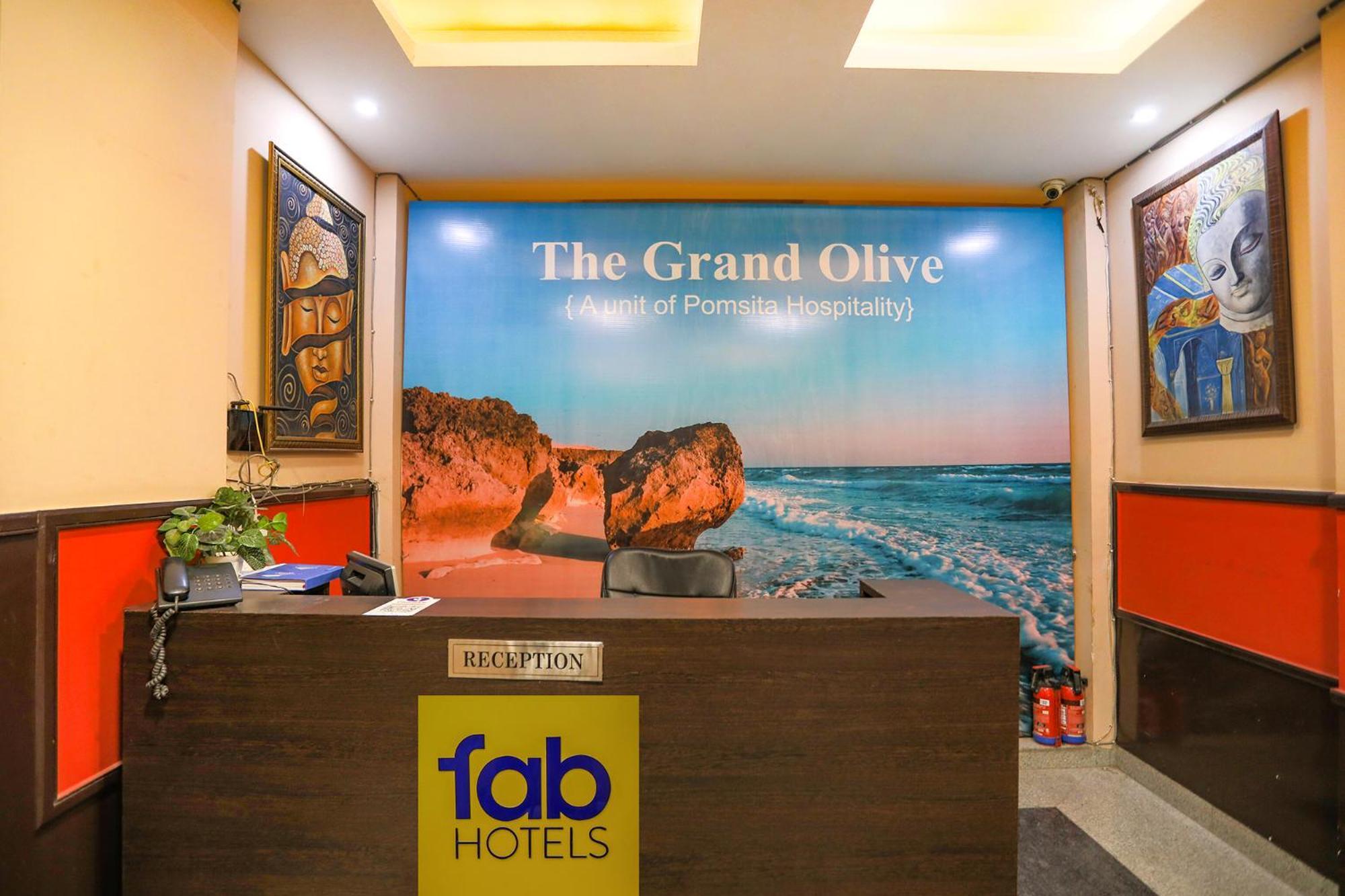 Fabhotel Grand Olive Нойда Экстерьер фото